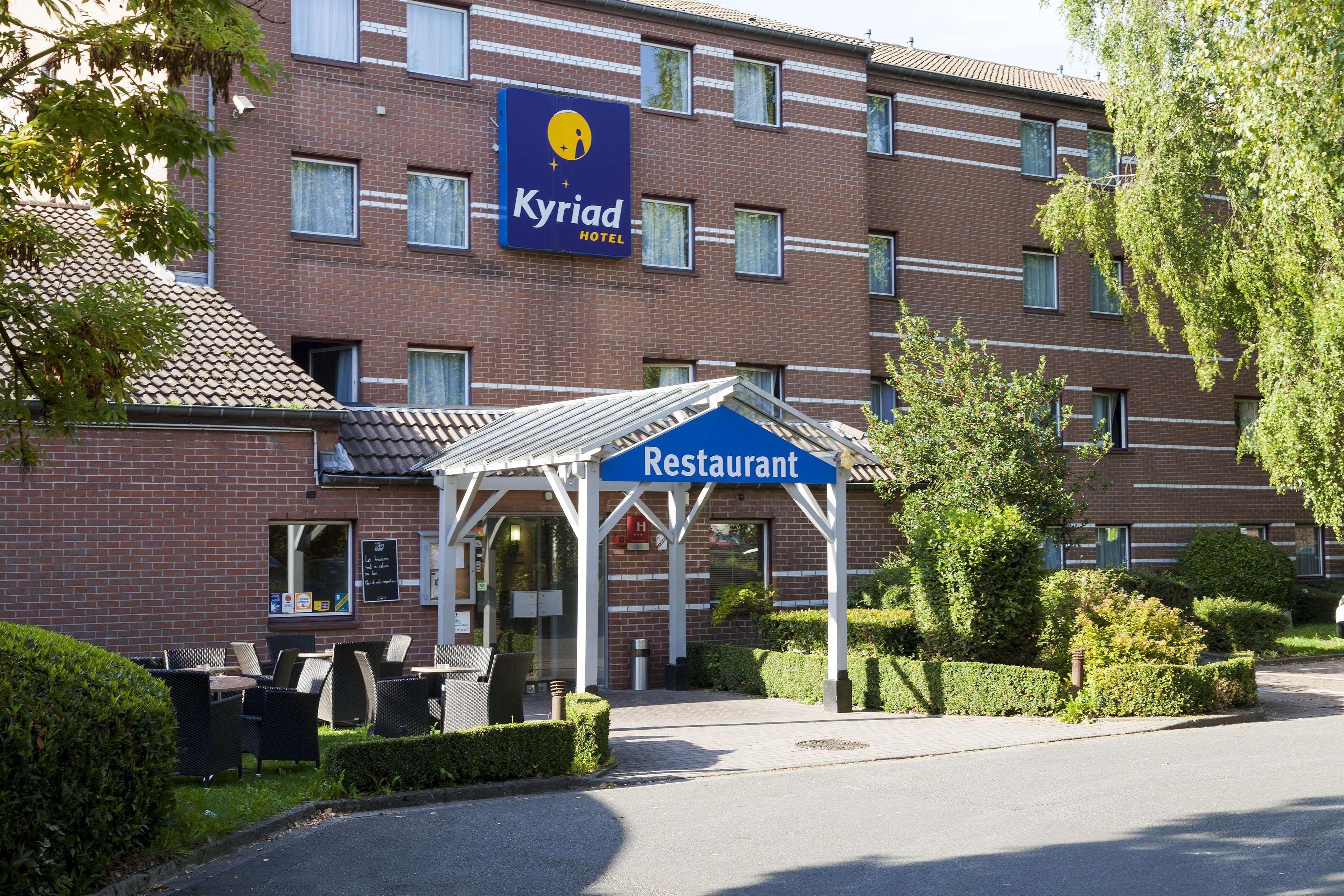 Kyriad Lille Est - Villeneuve D'Ascq Exteriör bild
